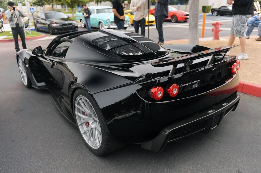  Hennessey Venom GT Spyder 2012 года  (фото 8 из 29)